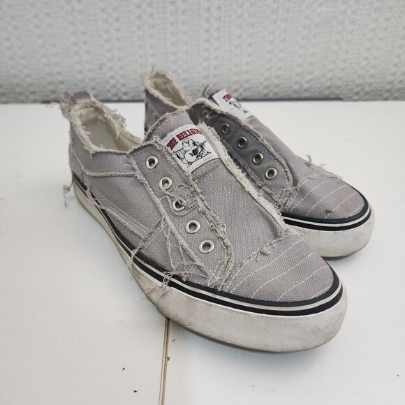 True Religion Korey Slip On Sneaker Grey Women’s Size 8 Gray Distressed Canvas - Picture 3 of 13
